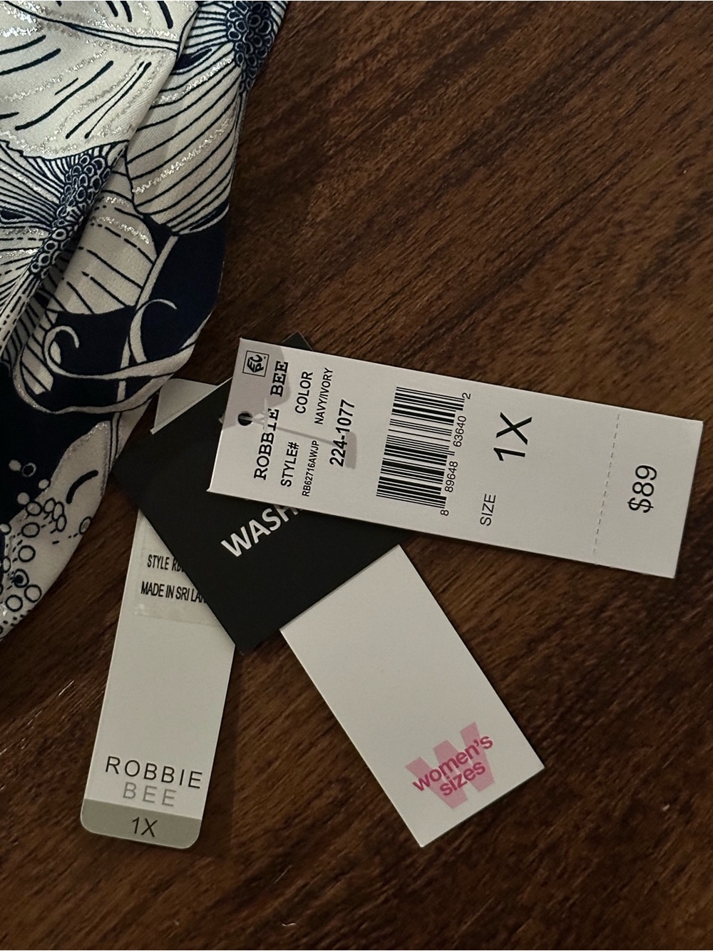 Robbie Bee Navy and White Floral Maxi Dress - Picture 2 of 2